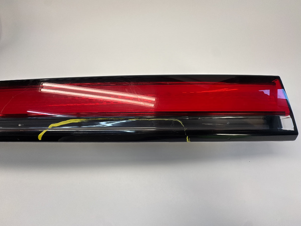 2023-2024 Rivian R1T Tailgater Lamp PT00000470-M