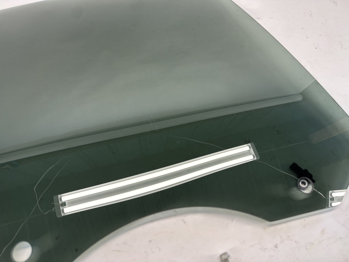 2021-2025 Tesla Model Y Rear Right Door Glass Note 1495511-00-B