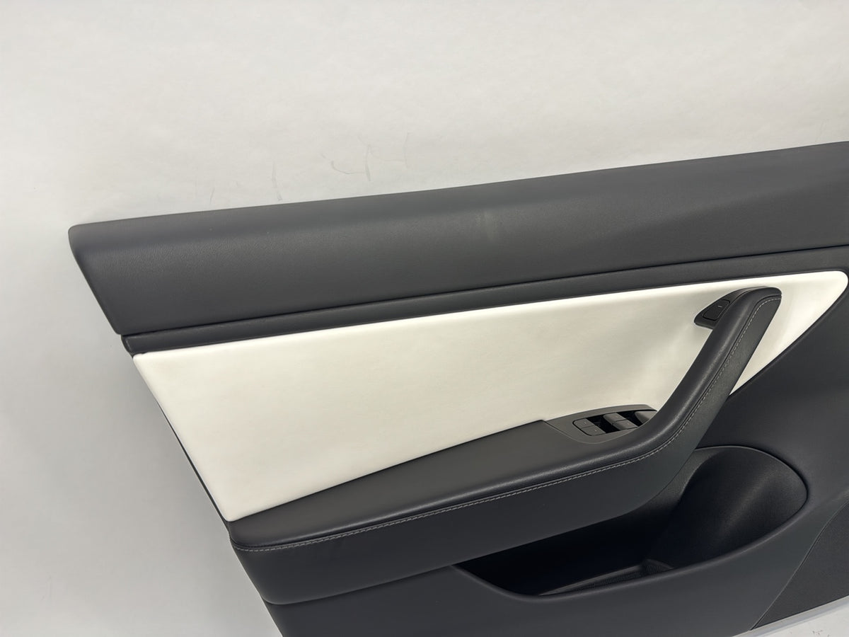 2018 Tesla Model 3 Front Left Door Panel 1090409-02-I