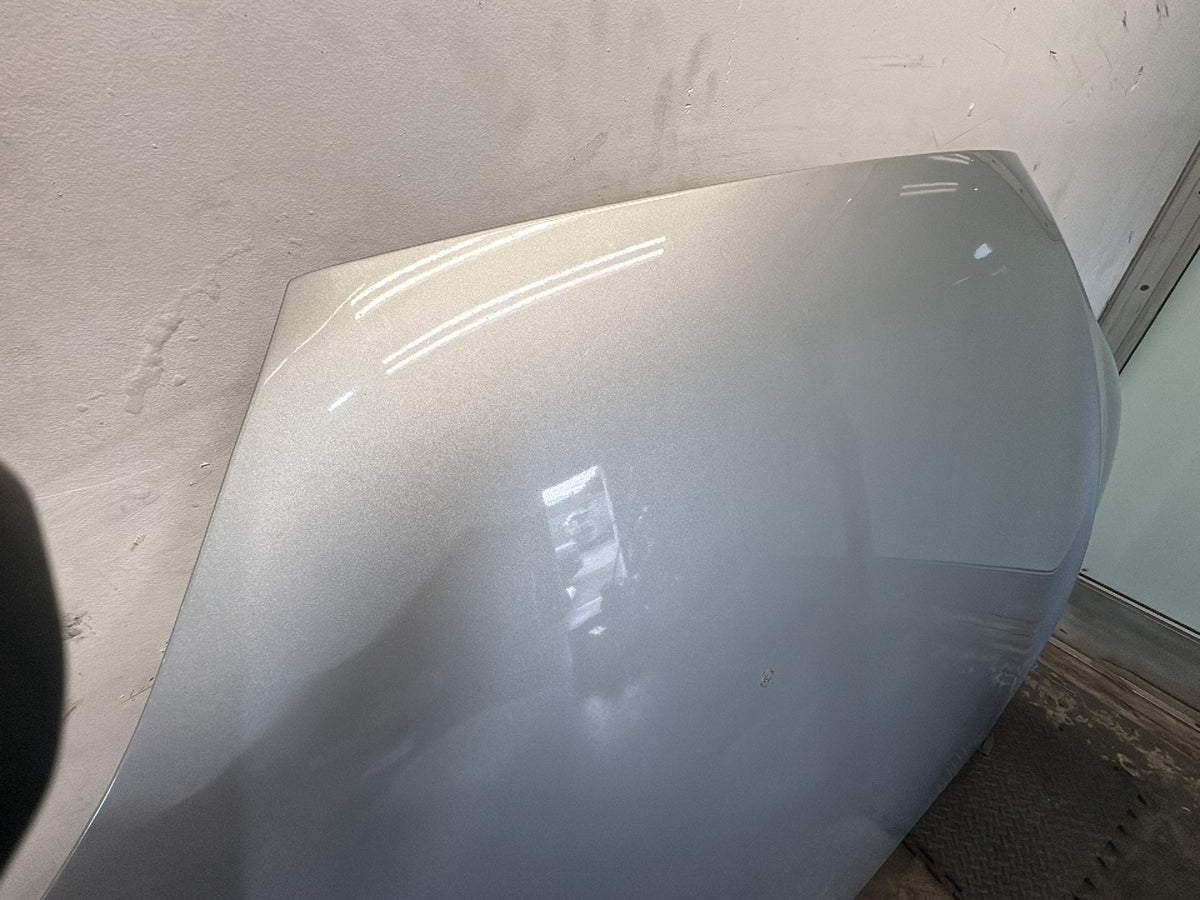 2013 Tesla Model S Hood 6007191-E0-G