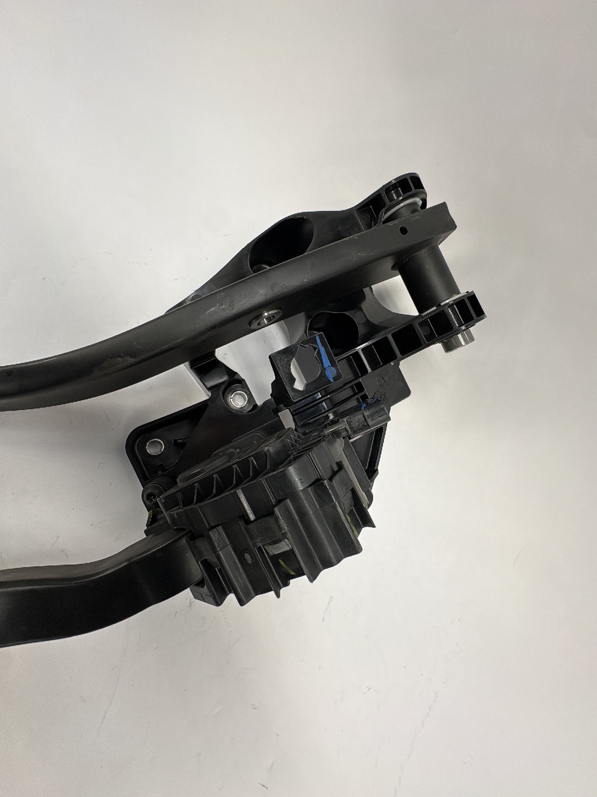 2026 Tesla Model 3 Highland Brake Pedal Assembly 1344691-00-B
