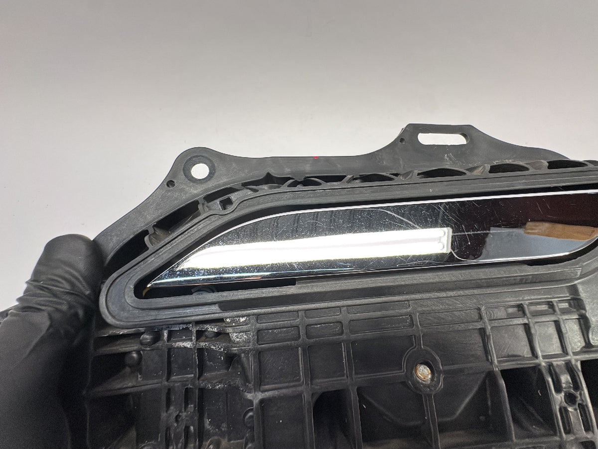 2013 Tesla Model S Rear Left Exterior Door Handle 1007375-00-H