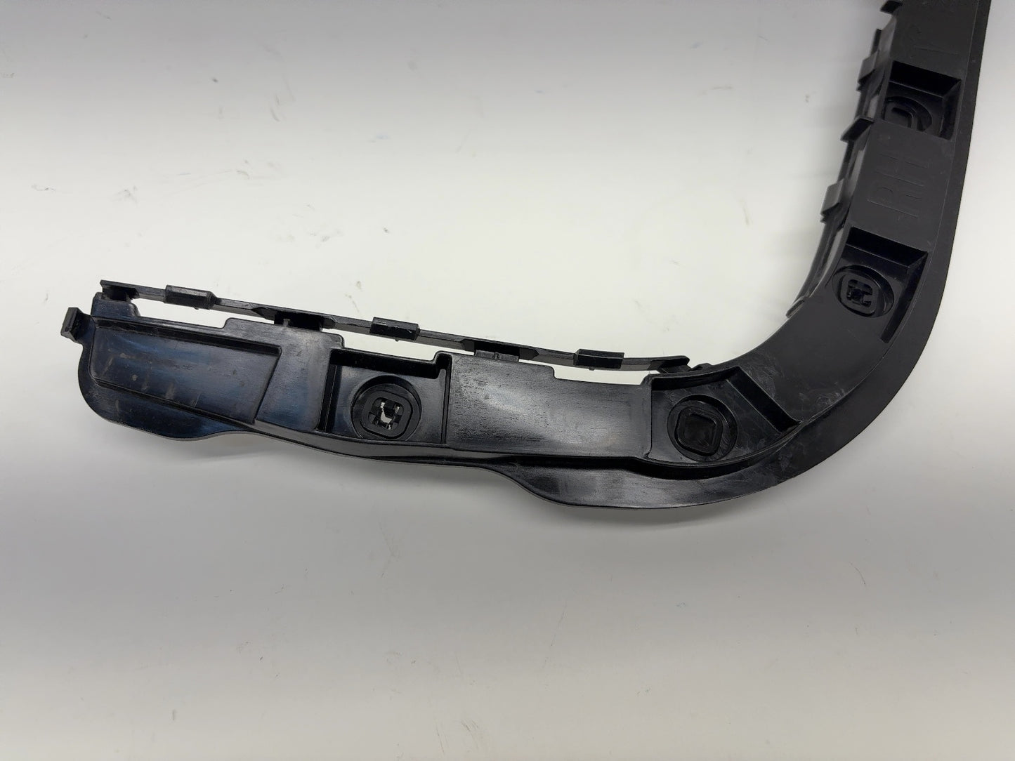 2023 Tesla Model 3 Bracket Rear Right 1083989-00-K