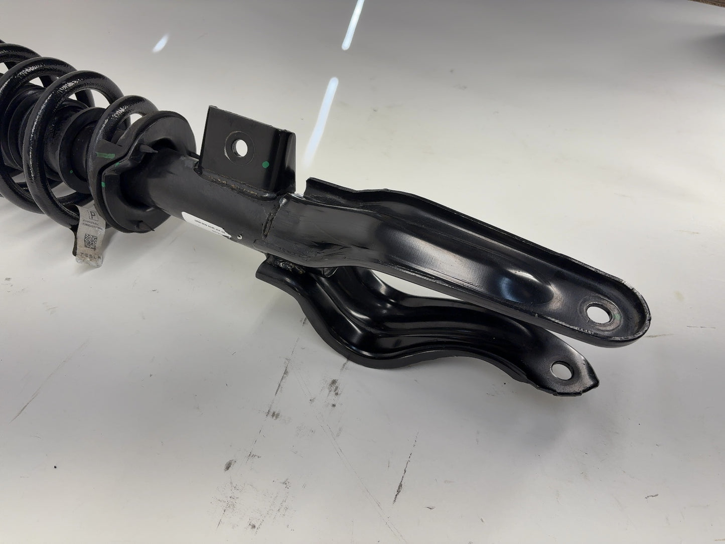 2022 Tesla Model 3 Front Right Strut Absorber Sport 1044368-04-C