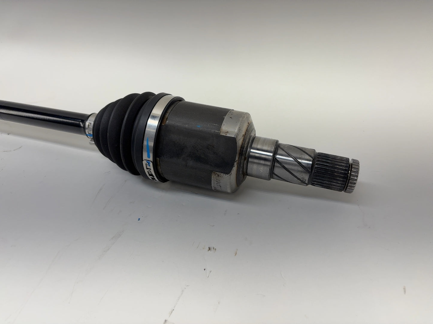 2021 Tesla Model Y Rear Axle Shaft Left or Right 1188161-00-D