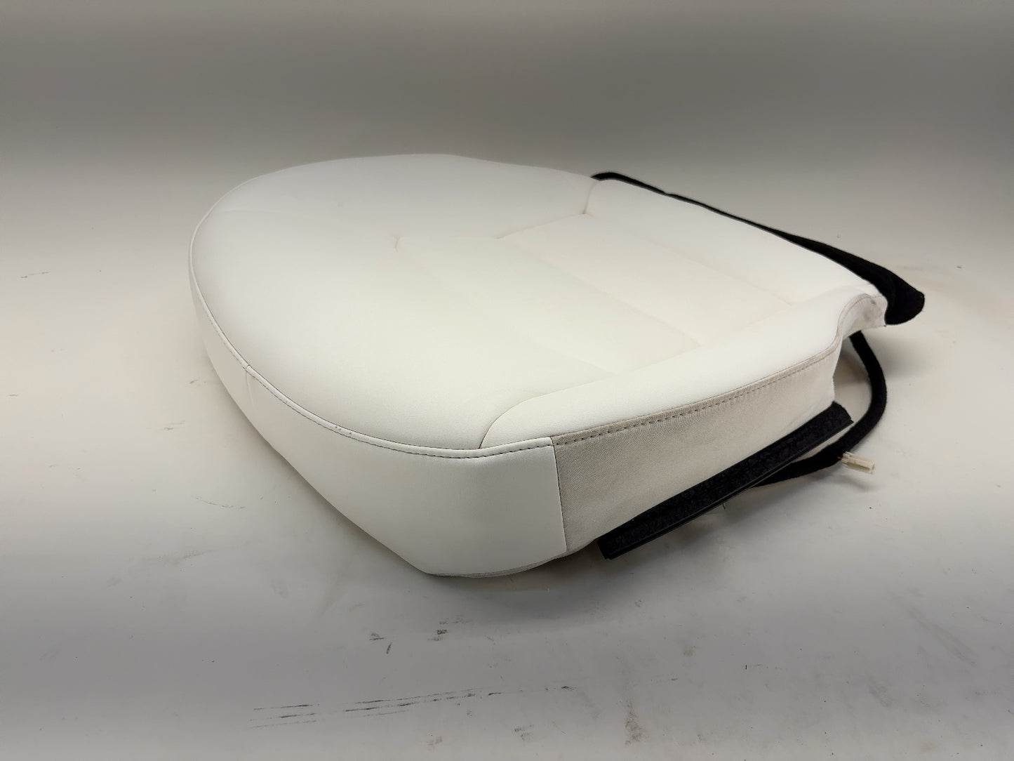 2022 Tesla Model Y Front Right Passenger Seat Lower Cushion Black 1452936-02-B