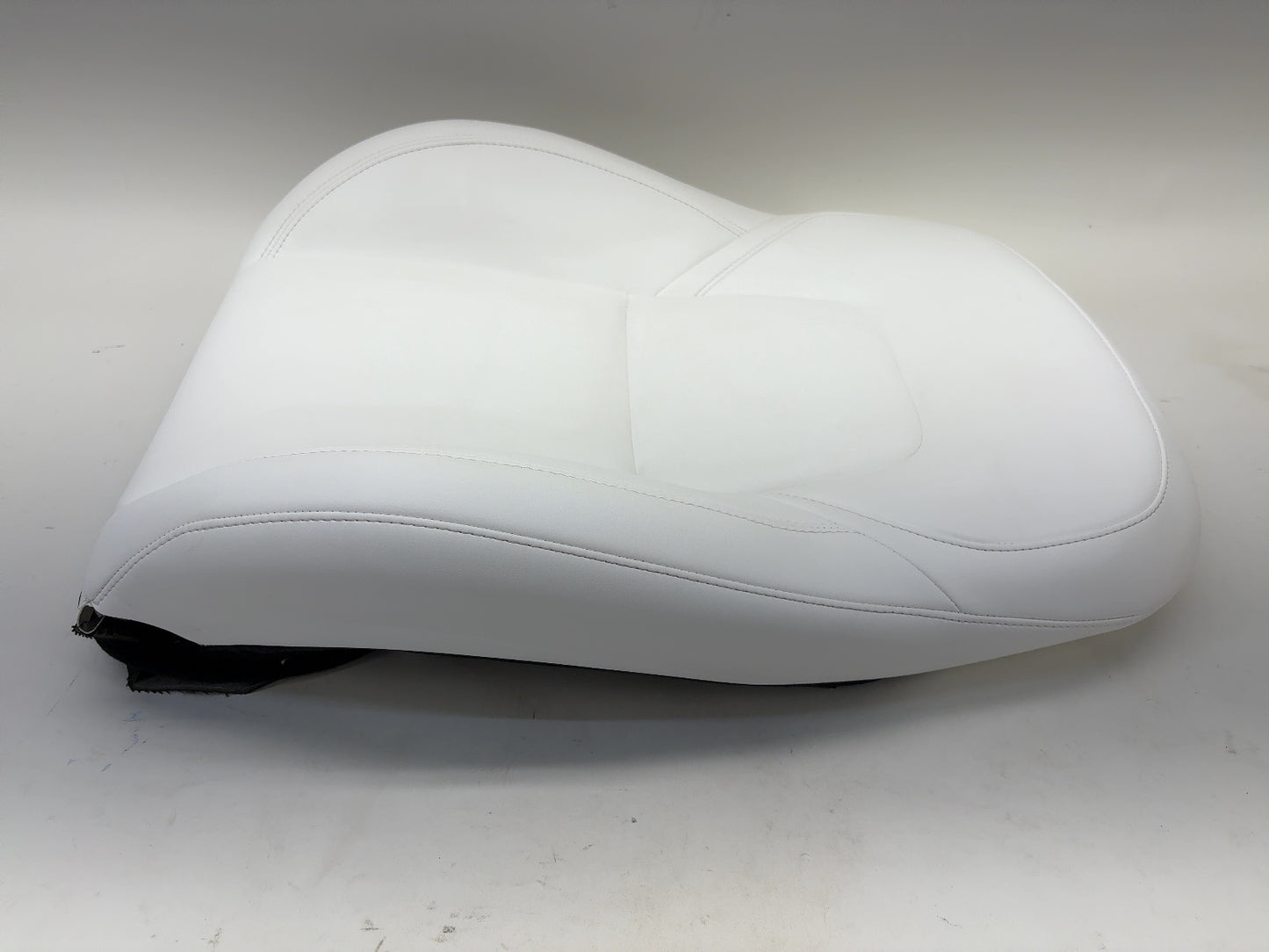 2022 Tesla Model 3 Front Right Passenger Seat Upper Cushion White 1452928-02-D