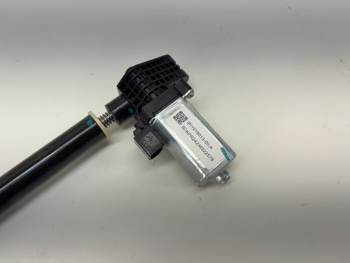 2025 Tesla Model 3 Highland Front Seat Adjuster Motor 1918013-00-A