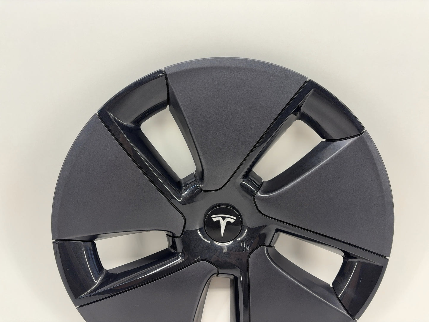2023 Tesla Model 3 Wheel Cover 18 Inch Charcoal 1044271-00-C