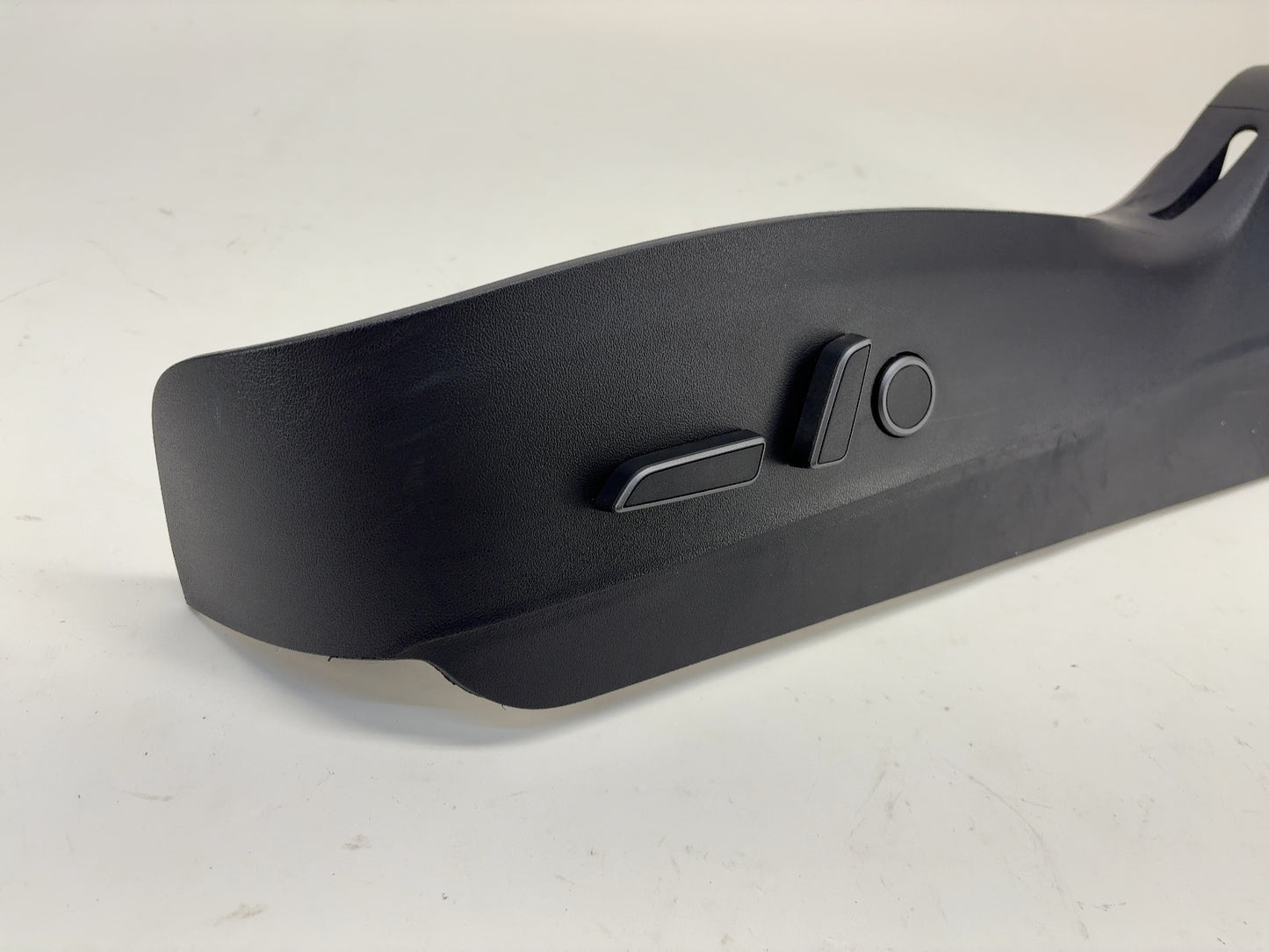 2021 Tesla Model 3 Front Left Seat Outboard Trim With Buttons 1097518-00-F