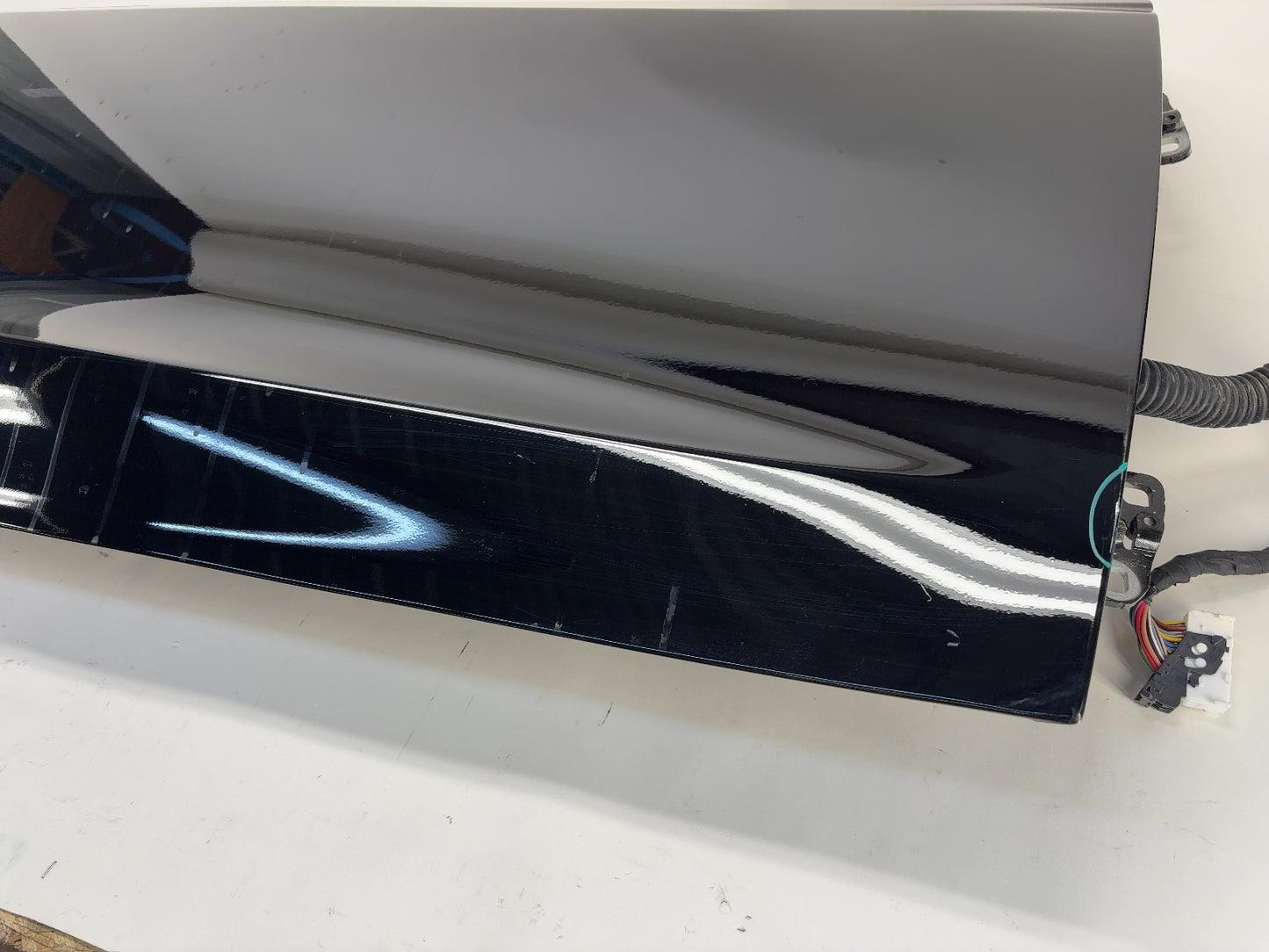 2024-2025 Tesla Model 3 Highland Front Right Door Shell 1751846-E0-A