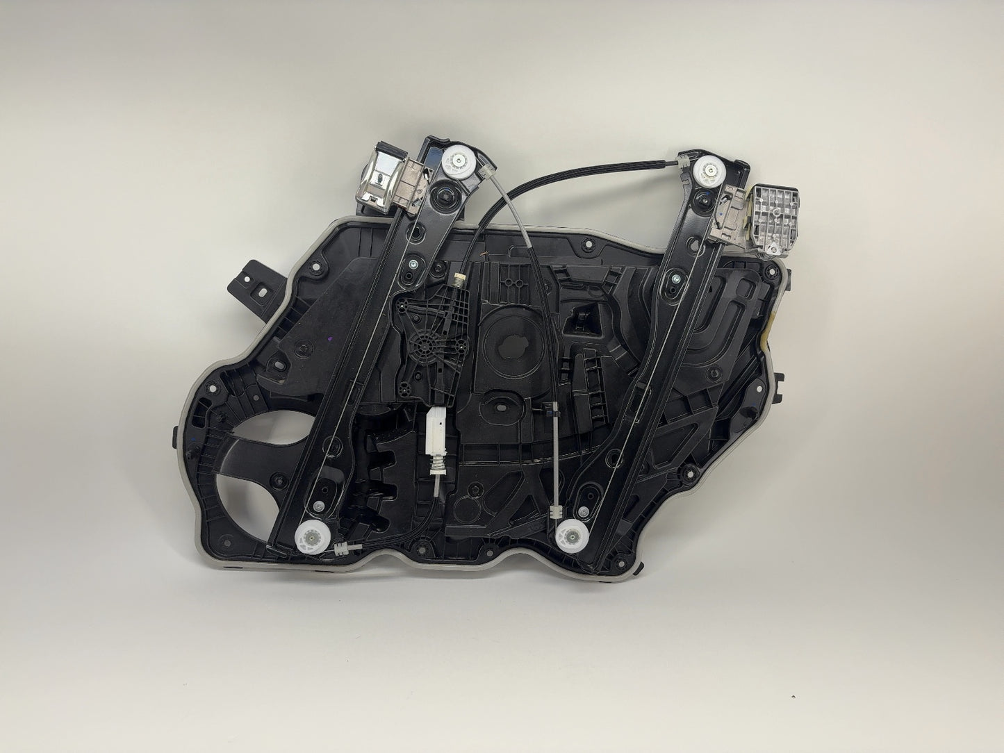 2026 Tesla Model Y Juniper Front Left Door Window Regulator 1987312-02-A