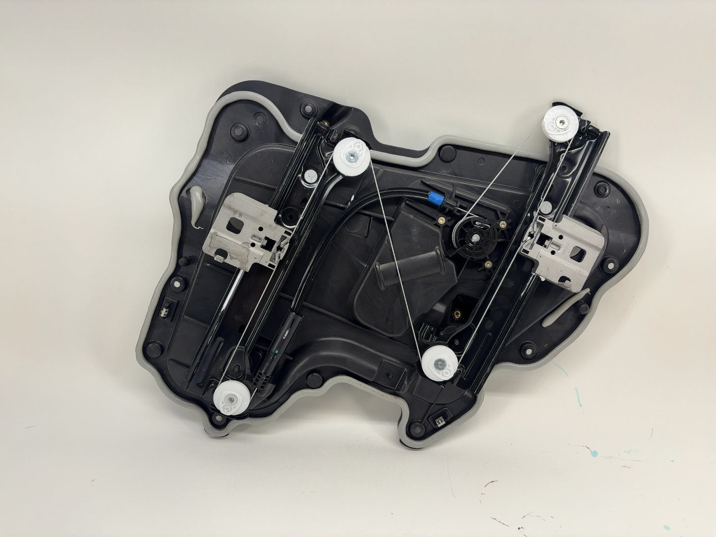 2023 Tesla Model 3 Window Regulator Rear Left 1096622-98-L