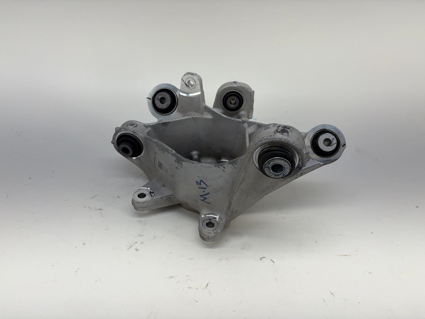 2026 Tesla Model Y Juniper Rear Knuckle Left 2188411-00-C
