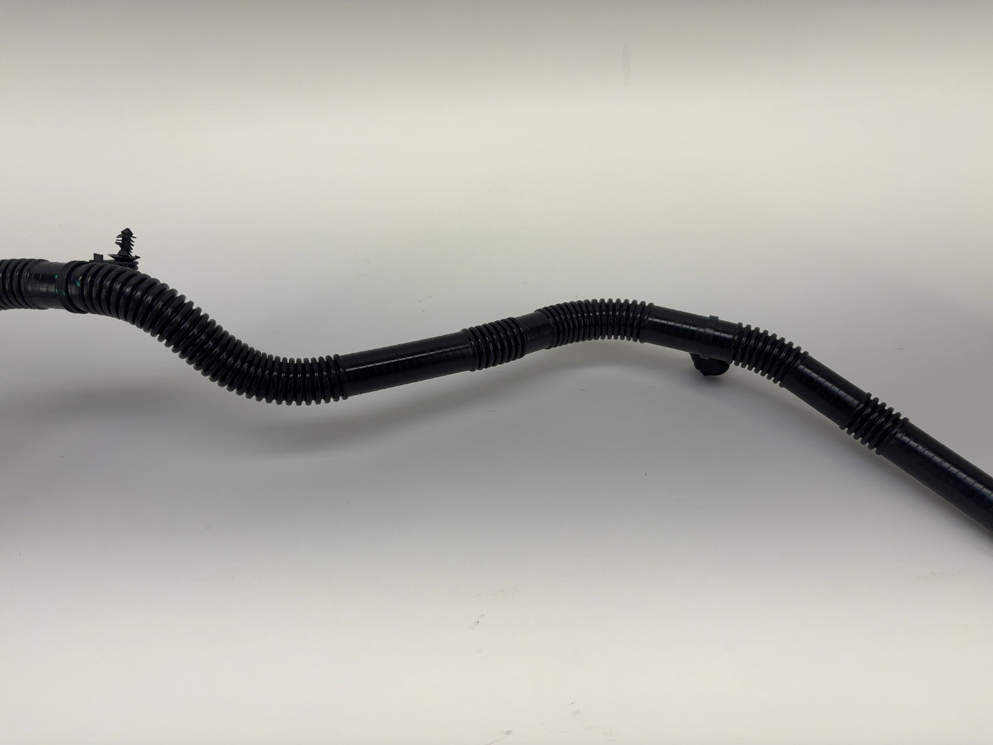 2025 Tesla Model 3 Highland Inlet Radiator Hose 1501332-00-E