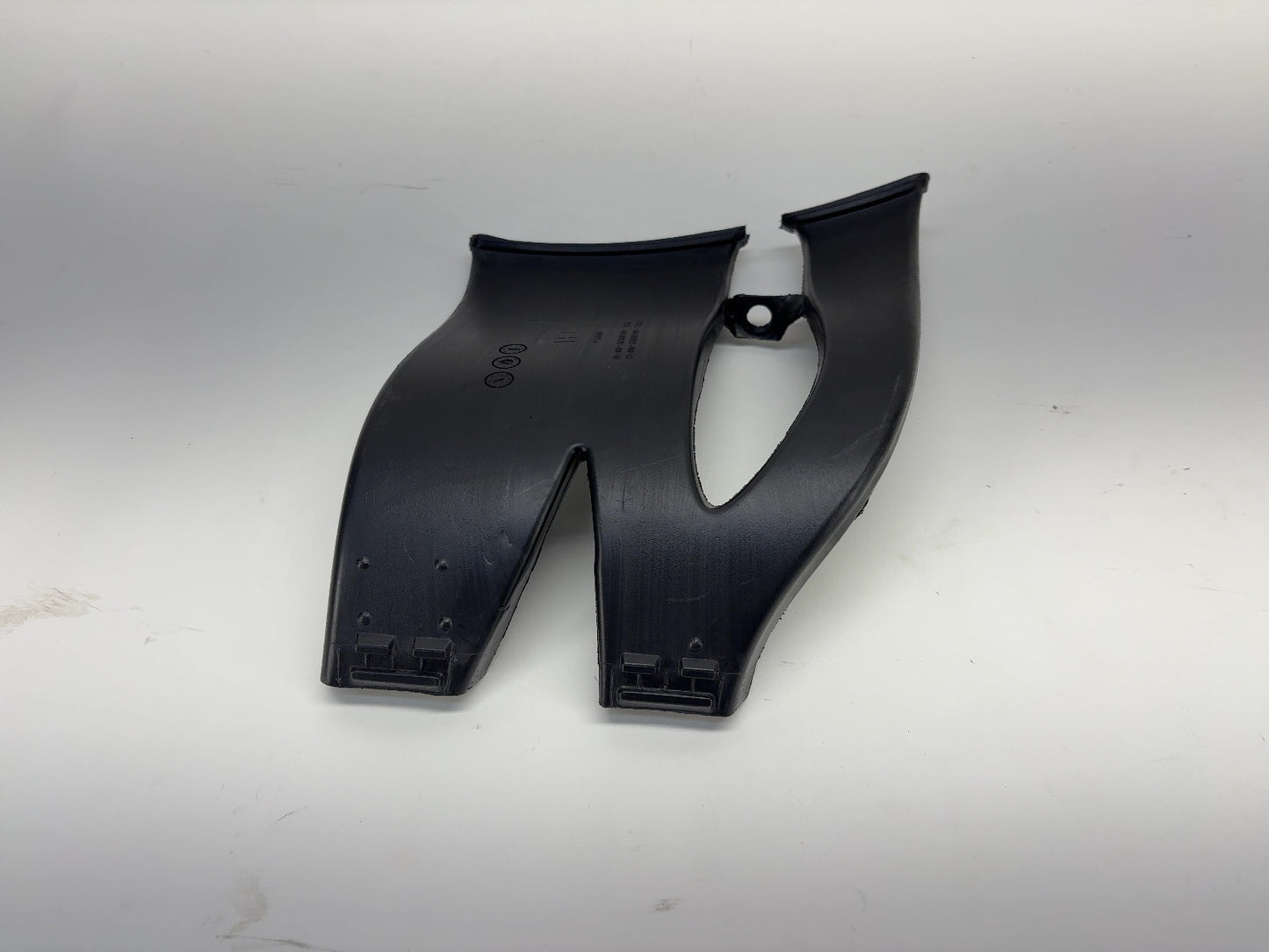 2017 Tesla Model X Duct Front Foglamp Left 1043927-00-D