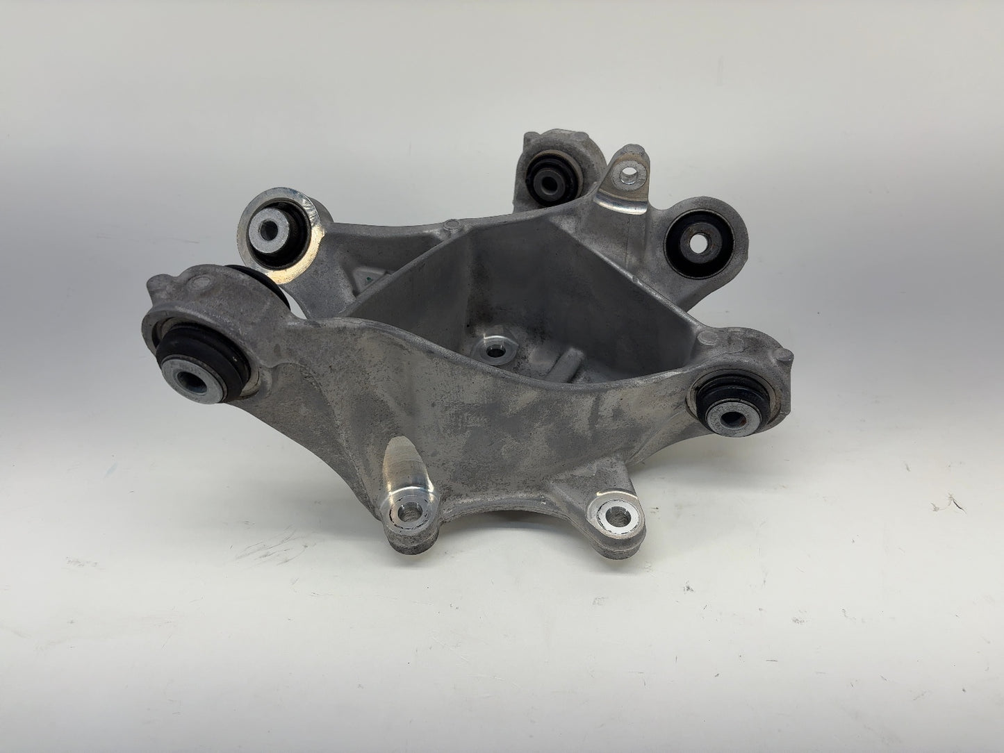 2023 Tesla Model Y Rear Knuckle Right 1288416-00-A