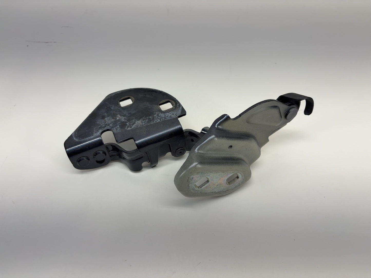 2025 Tesla Model 3 Highland Hood Hinge Left 1774935-00-B