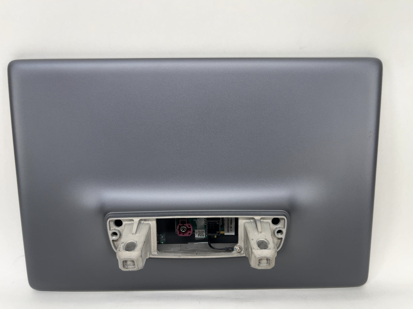2024-2026 Tesla Model 3 Highland Center Display 1756566-00-D