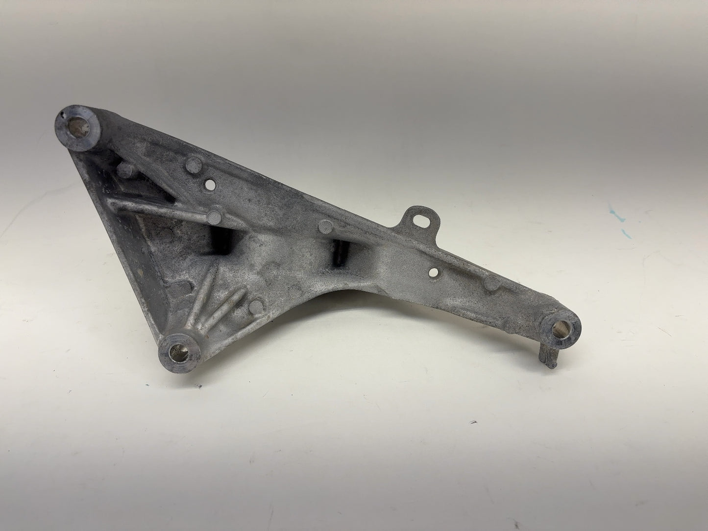 2023 Tesla Model Y Front Drive Unit Left Hand Mount 1095338-00-D