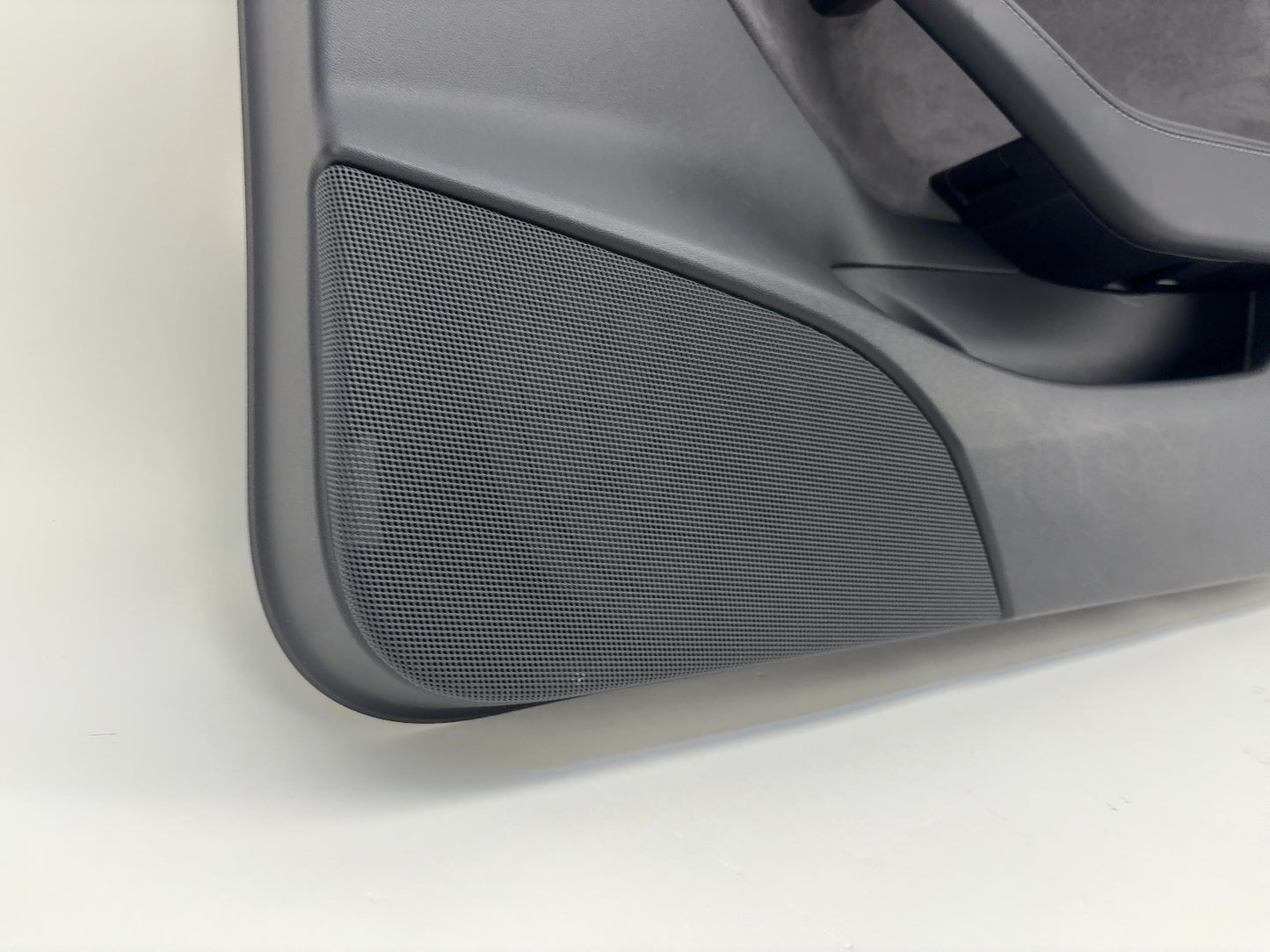 2021 Tesla Model 3 Front Right Door Panel 1588127-01-D