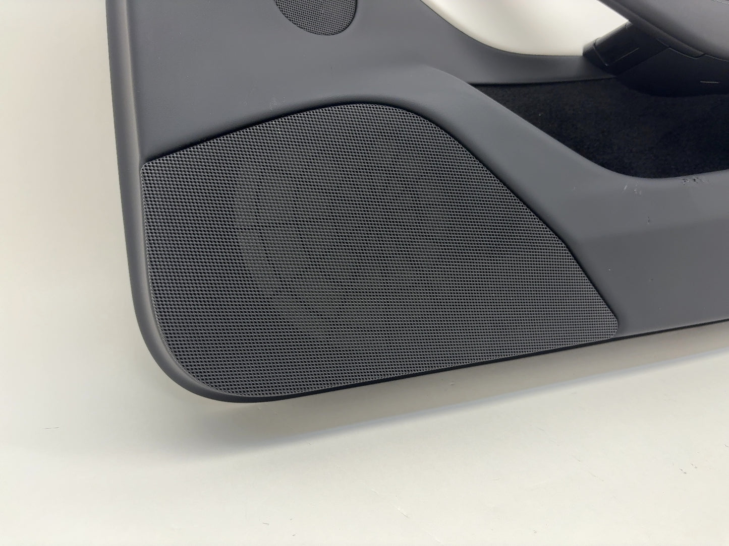 2025 Tesla Model 3 Highland Front Right Door Panel 1776743-20-E