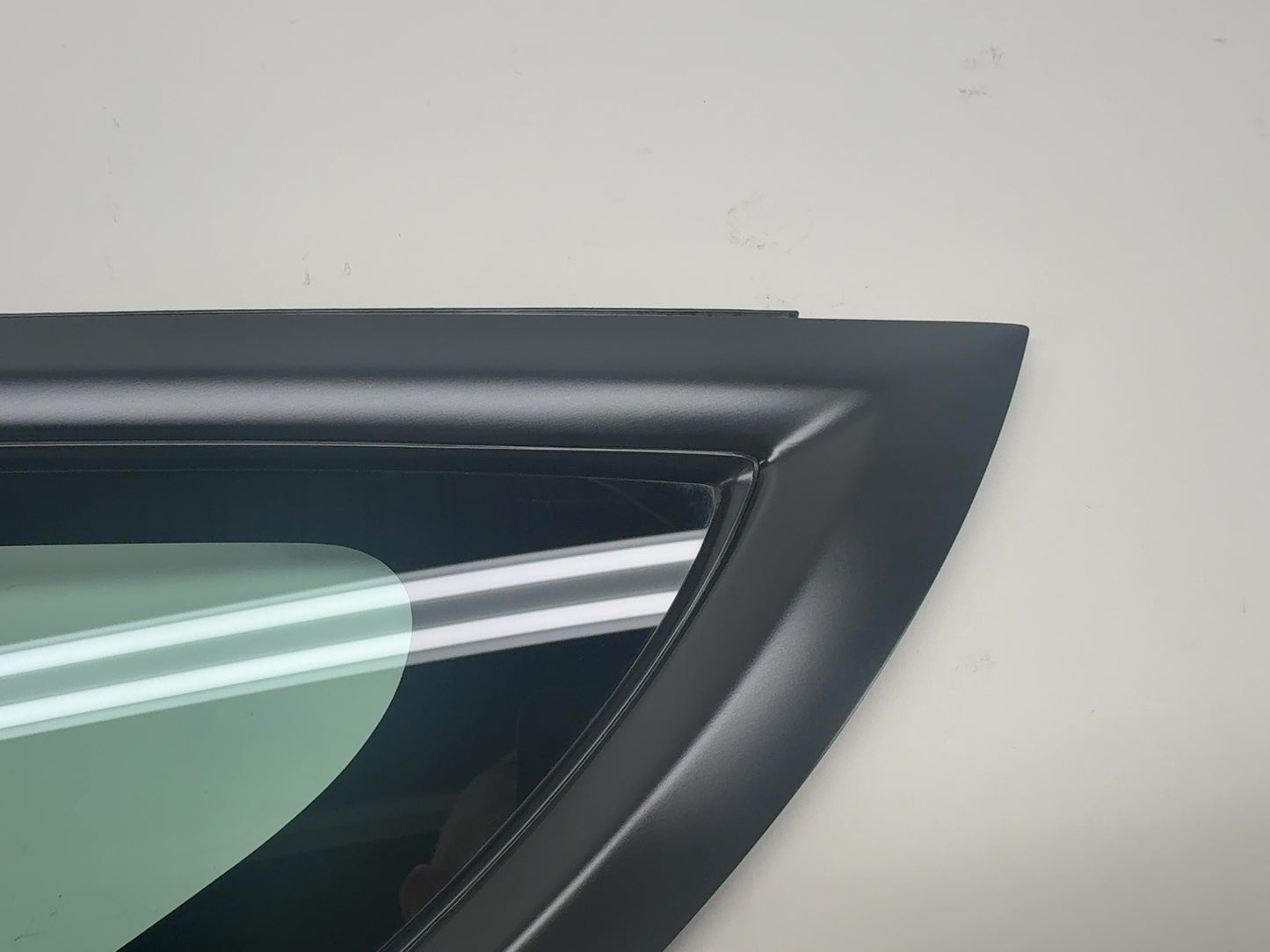 2025 Tesla Model 3 Highland Rear Quarter Glass Left Black 1915483-20-C