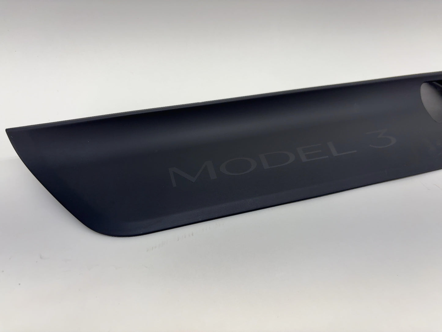 2025 Tesla Model 3 Highland Front Sill Plate Left 1917241-00-A