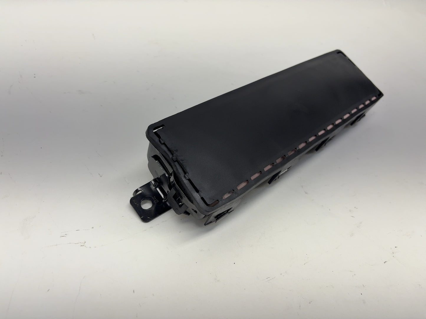 2015 Tesla Model S Front Knee Airbag Left 1005259-00-F