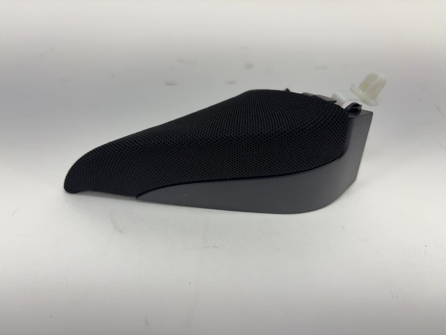 2026 Tesla Model Y Juniper Front Right Door Tweeter 3641645-00-H