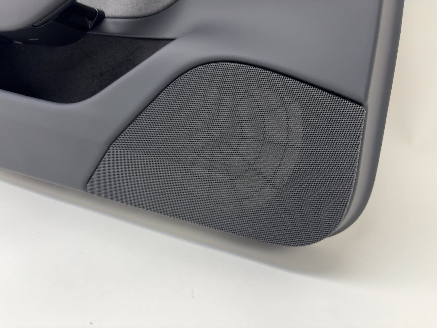 2025 Tesla Model 3 Highland Front Left Door Panel 1776730-20-E