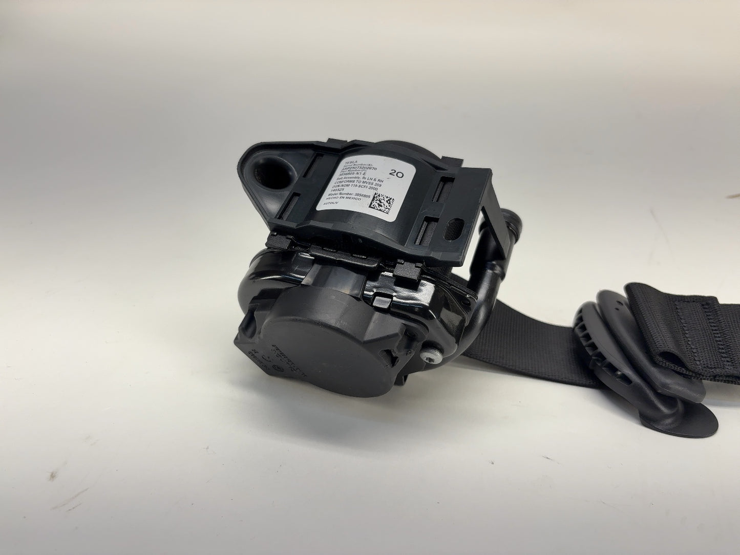 2026 Tesla Model Y Juniper Rear Seat Belt Retractor Left Or Right 3856805-N1-E