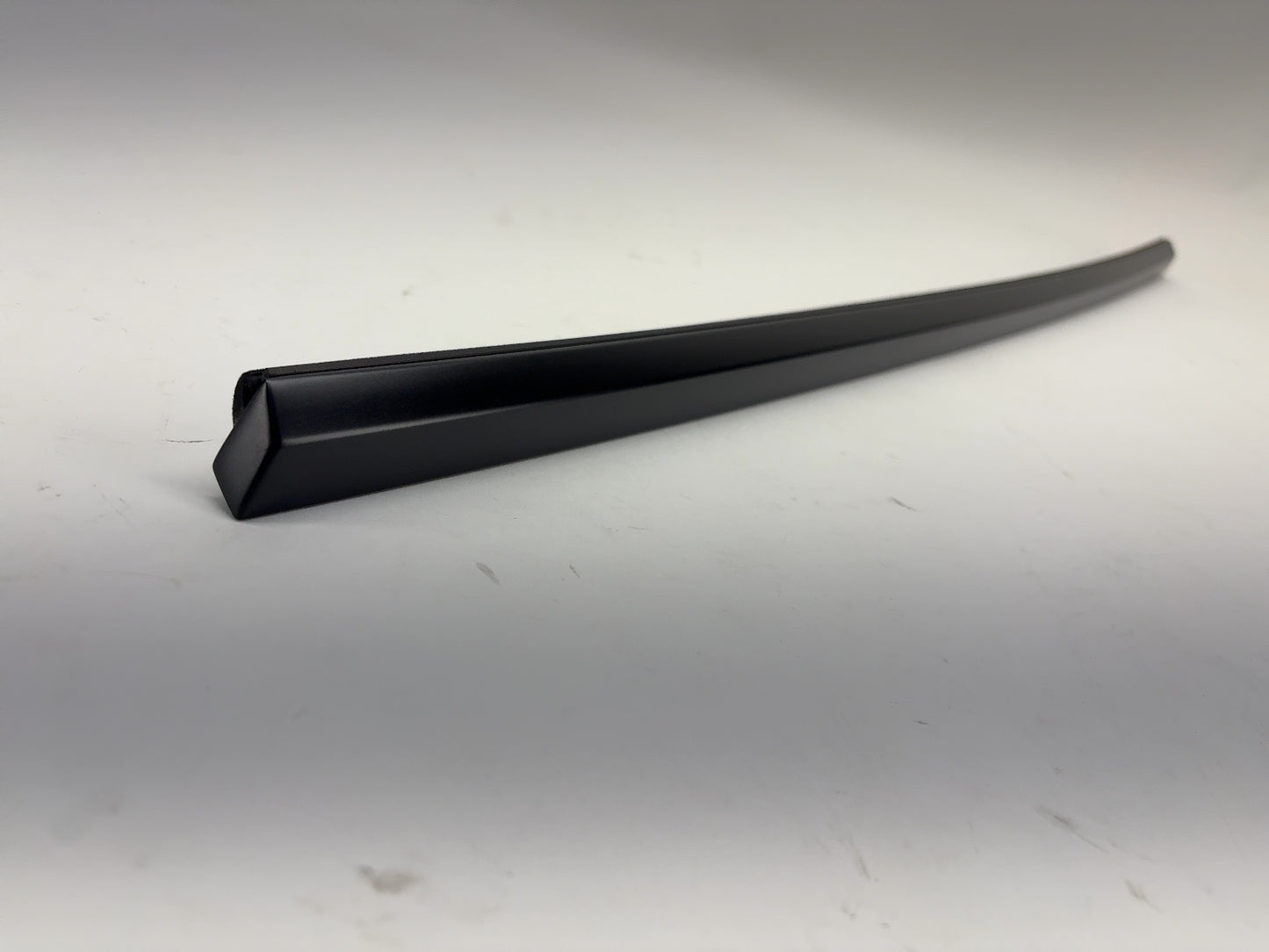2026 Tesla Model Y Juniper Rear Left Door Belt Molding 2022811-21-A