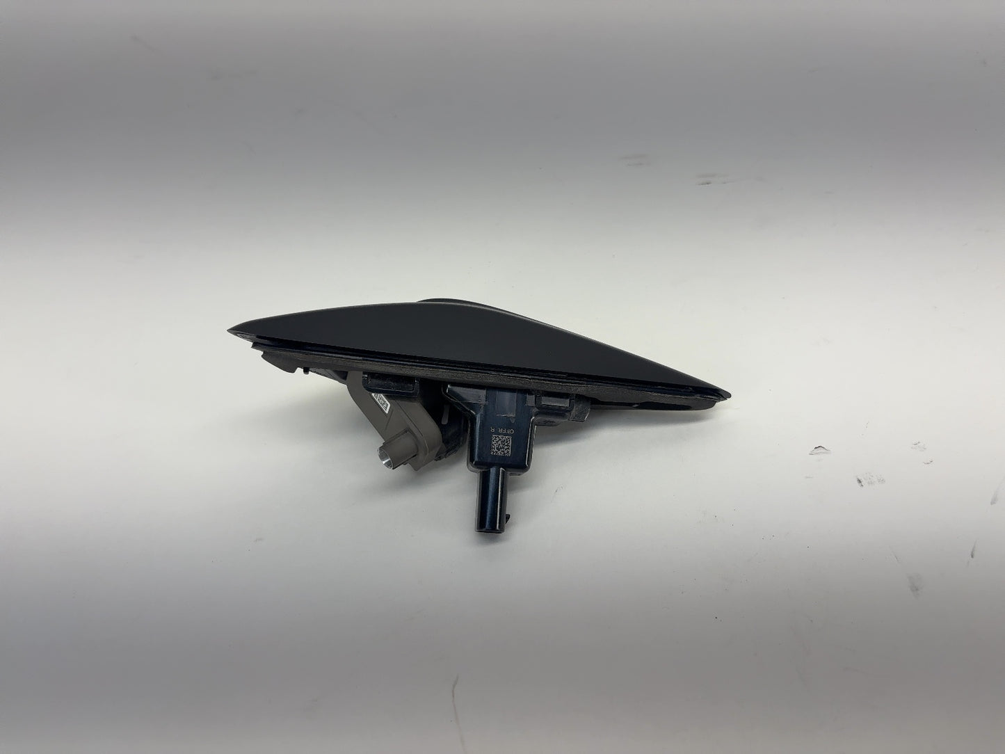 2026 Tesla Model Y Juniper Right Passenger Fender Repeater Camera 1820735-00-E