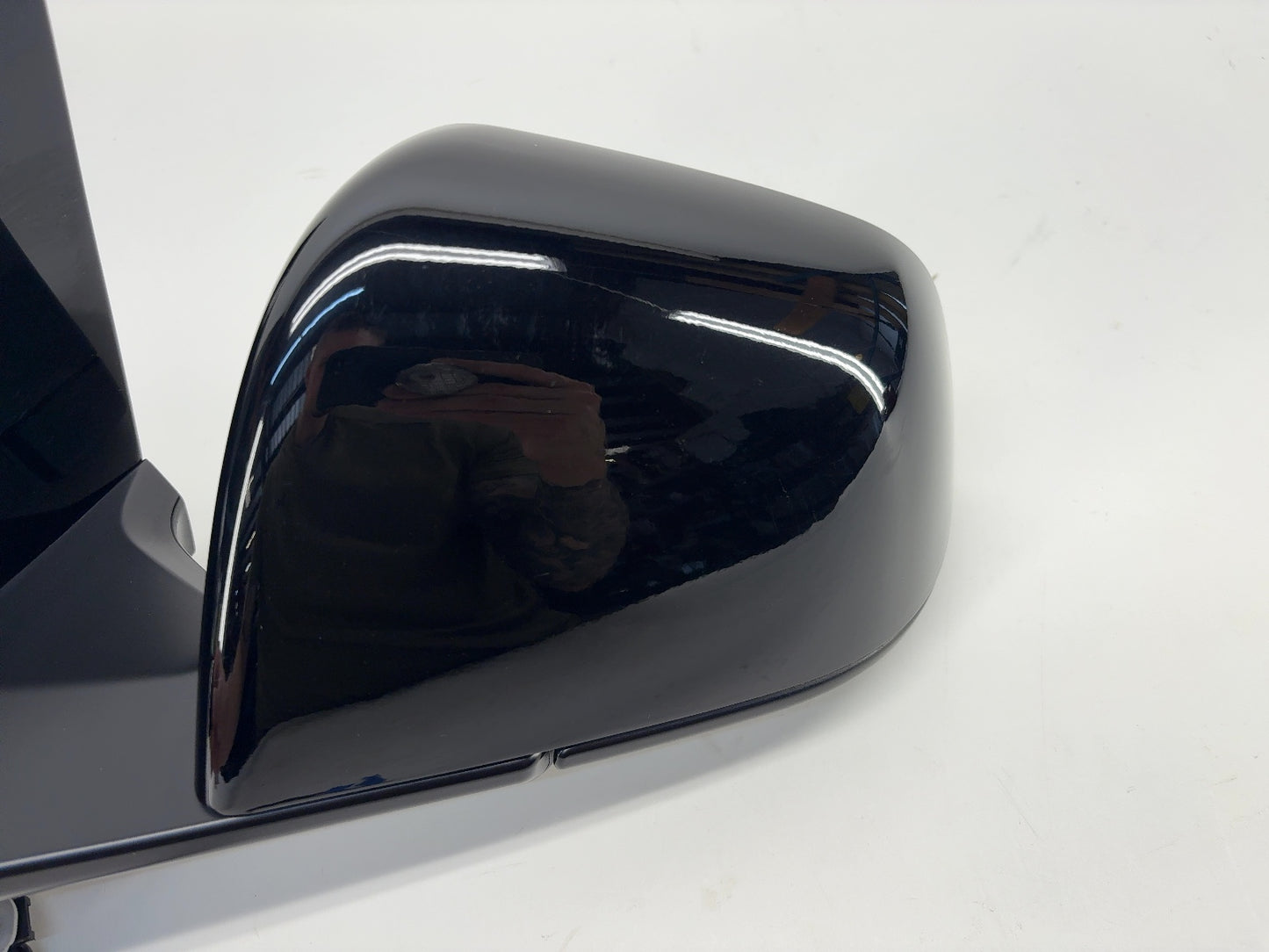 2024 Tesla Model Y Front Left Door Mirror Assembly 1594111-00-D