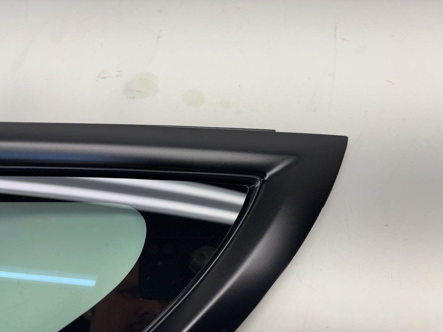 2025 Tesla Model 3 Highland Rear Quarter Glass Left Black 1915483-20-C