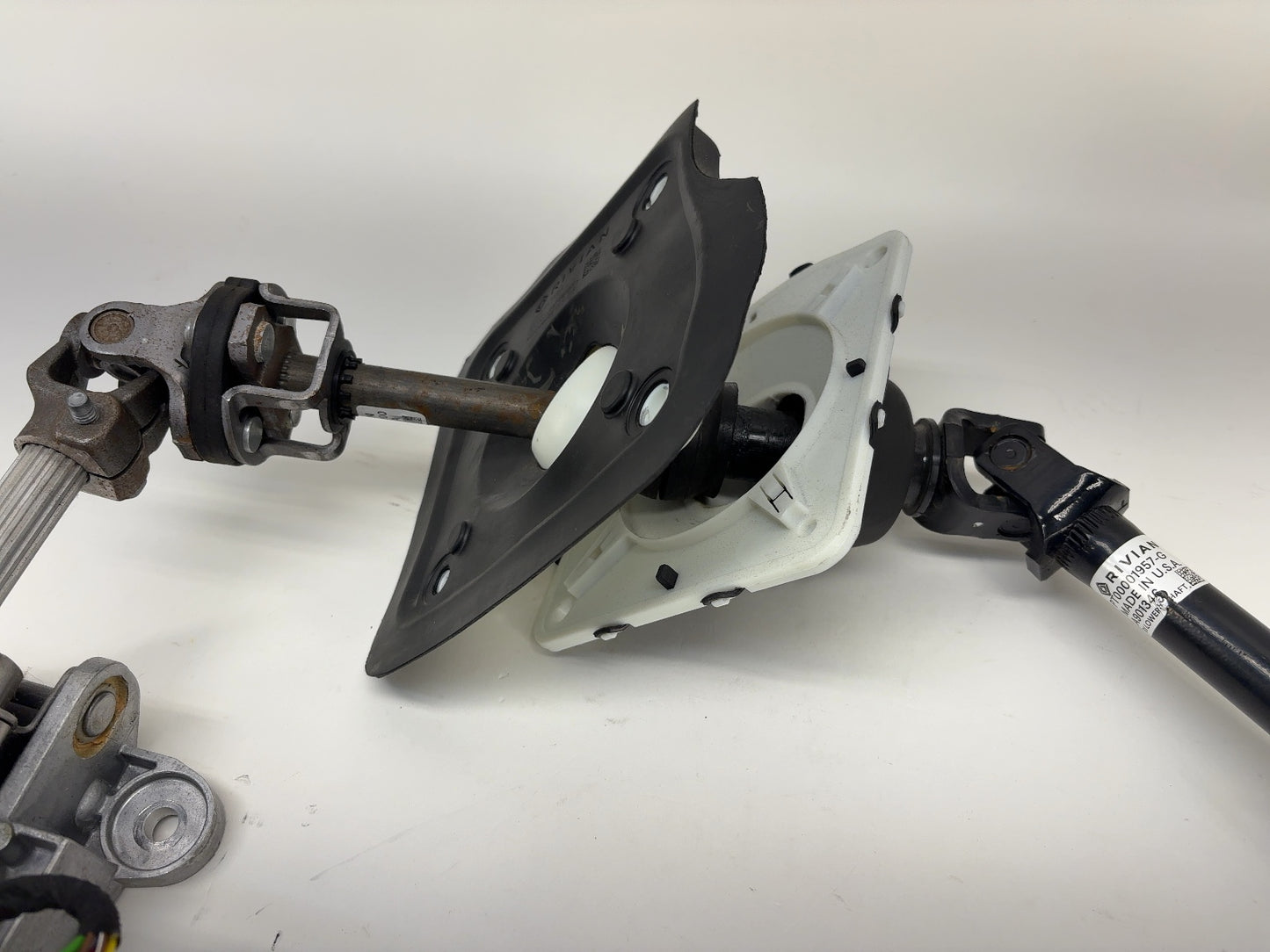 2022-2023 Rivian R1T Steering Column PT00001960-E