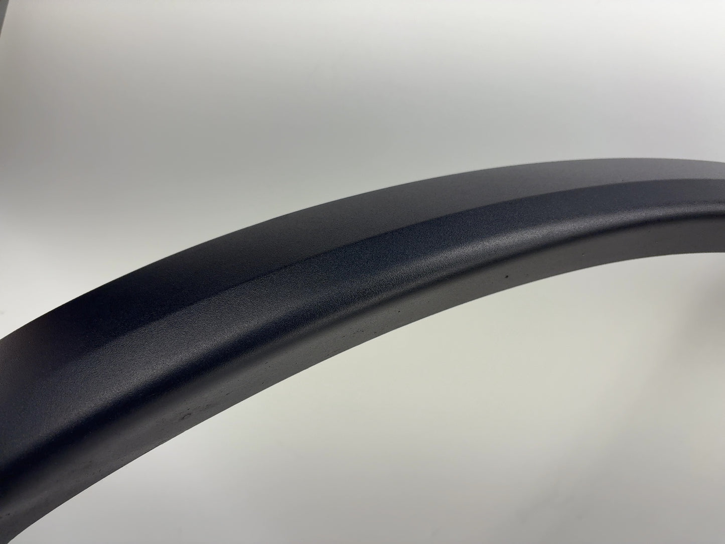 2020 Tesla Model X Fender Garnish Rear Right 1035291-00-G