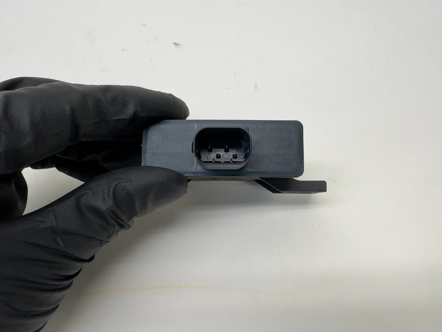 2023 Rivian R1T Tmps Control Unit PT00001850-F