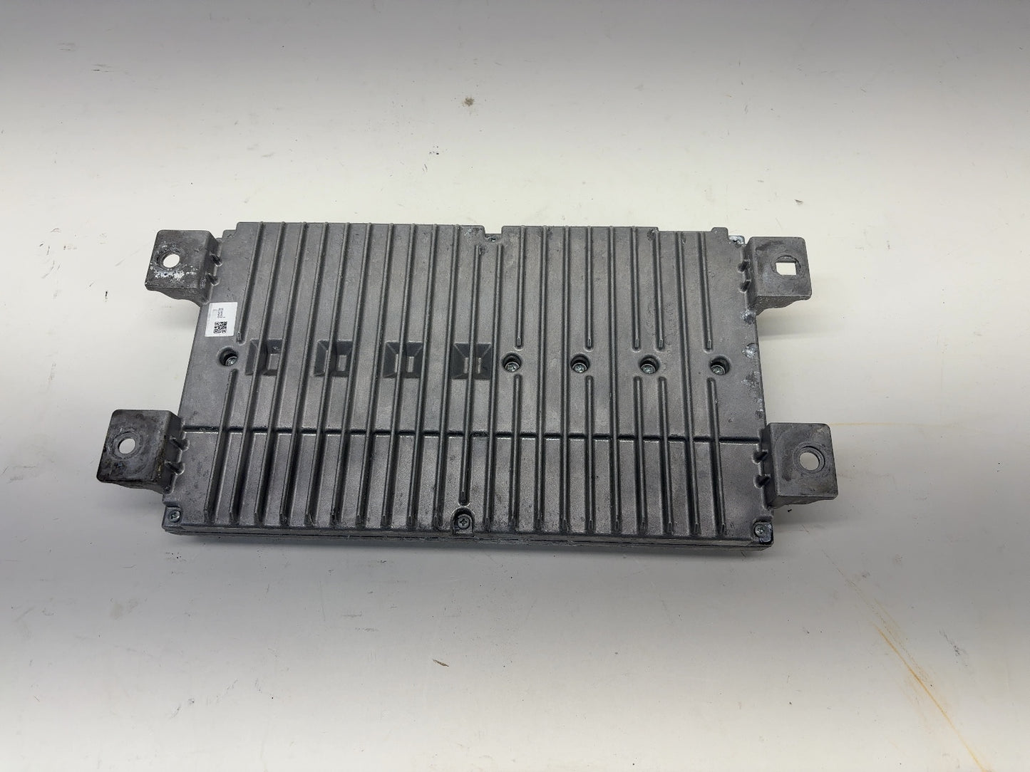 2023 Rivian R1T Radio Audio Amplifier PT00579000-A