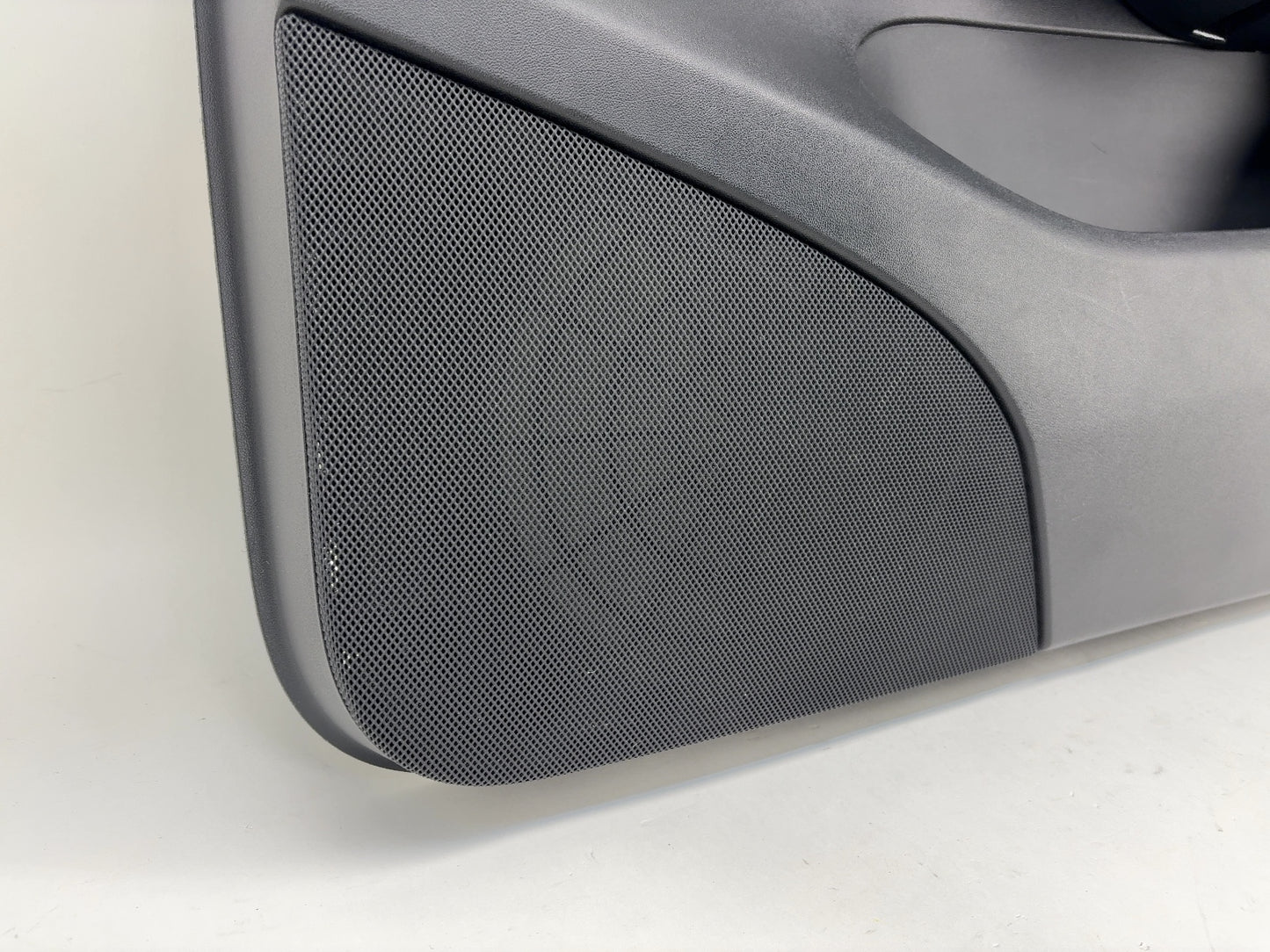 2021-2023 Tesla Model Y Front Right Door Panel 1497295-91-C