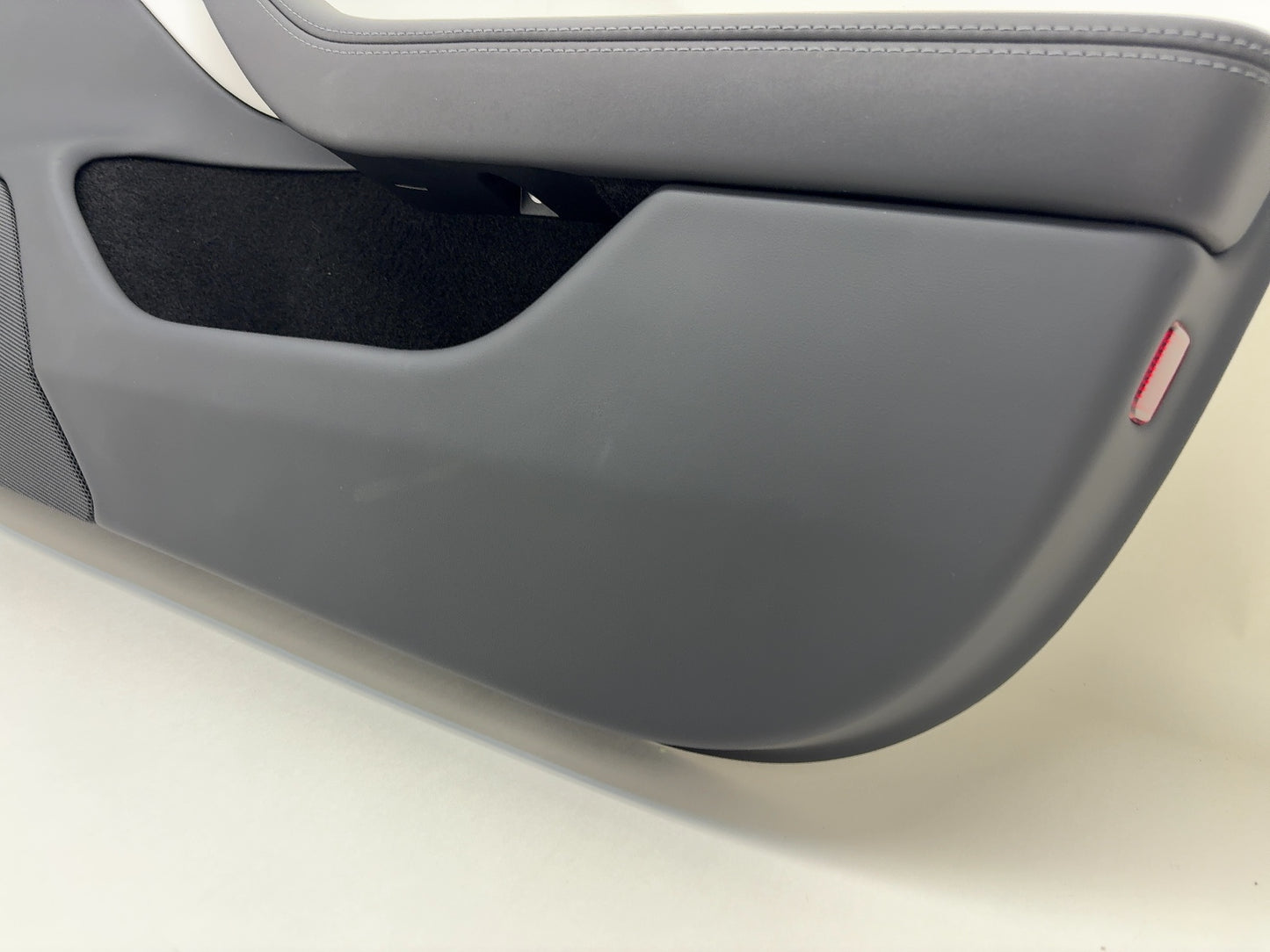 2025 Tesla Model 3 Highland Front Right Door Panel 1776742-20-E