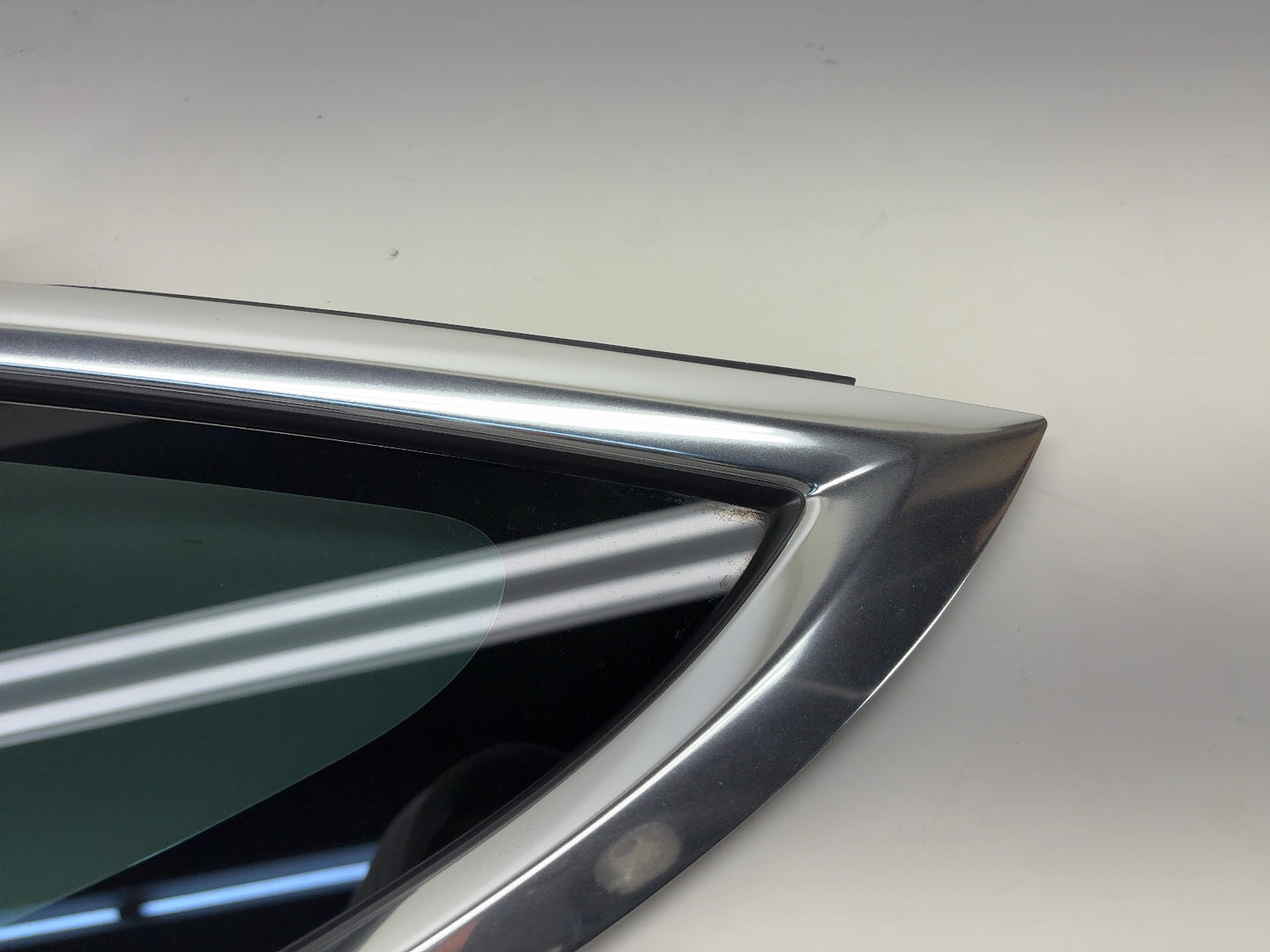 2018 Tesla Model 3 Rear Left Quarter Glass 1080703-00-G