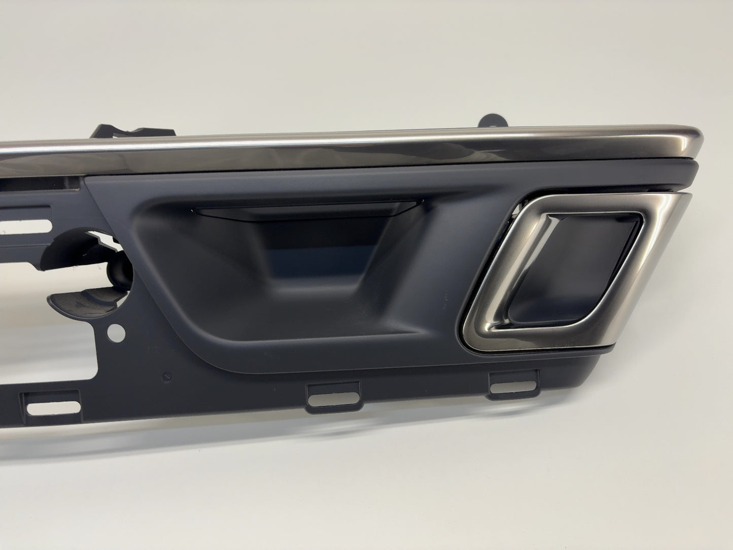 2023 Rivian R1T Rear Left Interior Door Handle And Window Button PT00002503-B