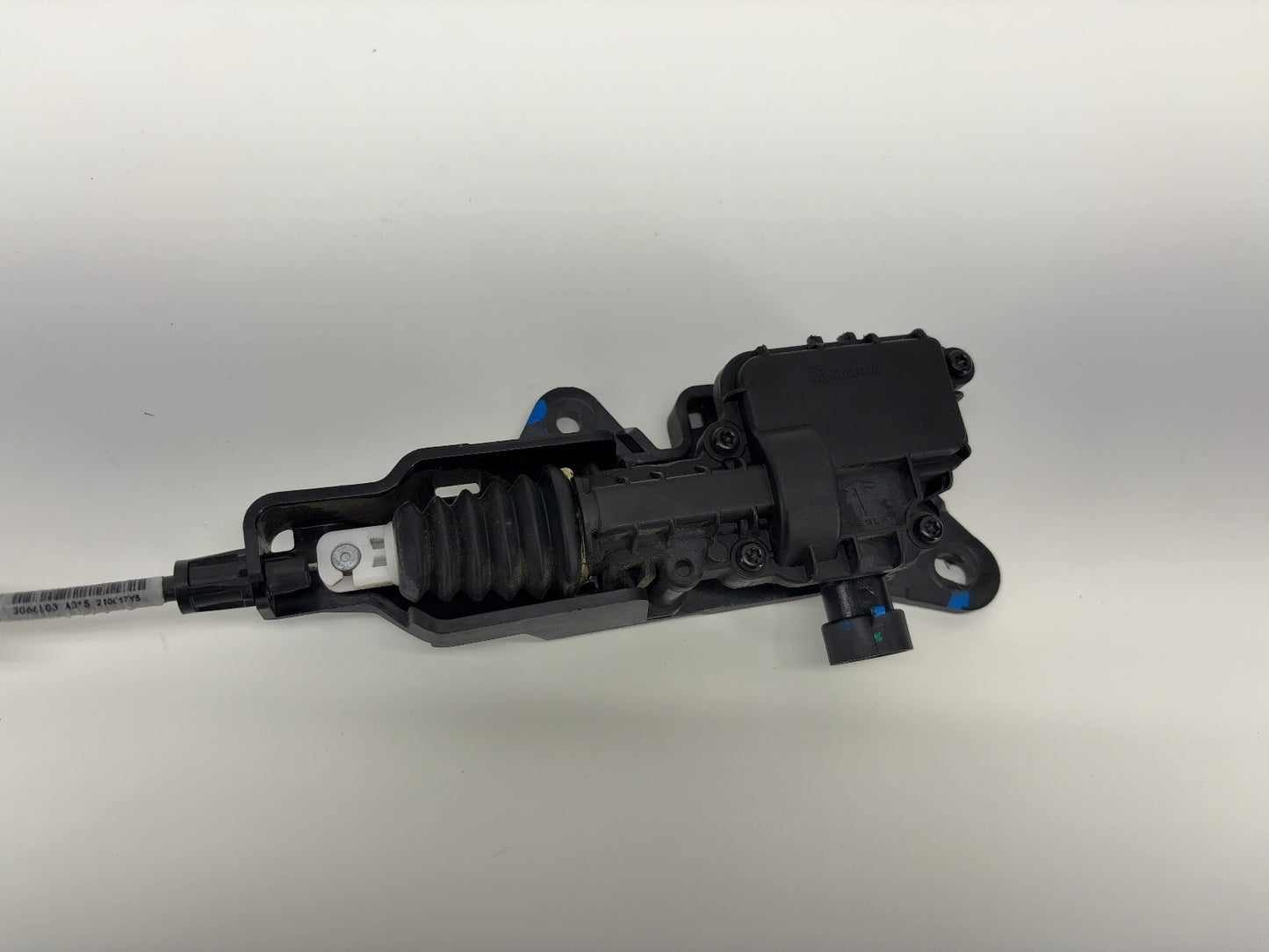 2021-2023 Tesla Model 3 Hood Latch 1500397-00-E
