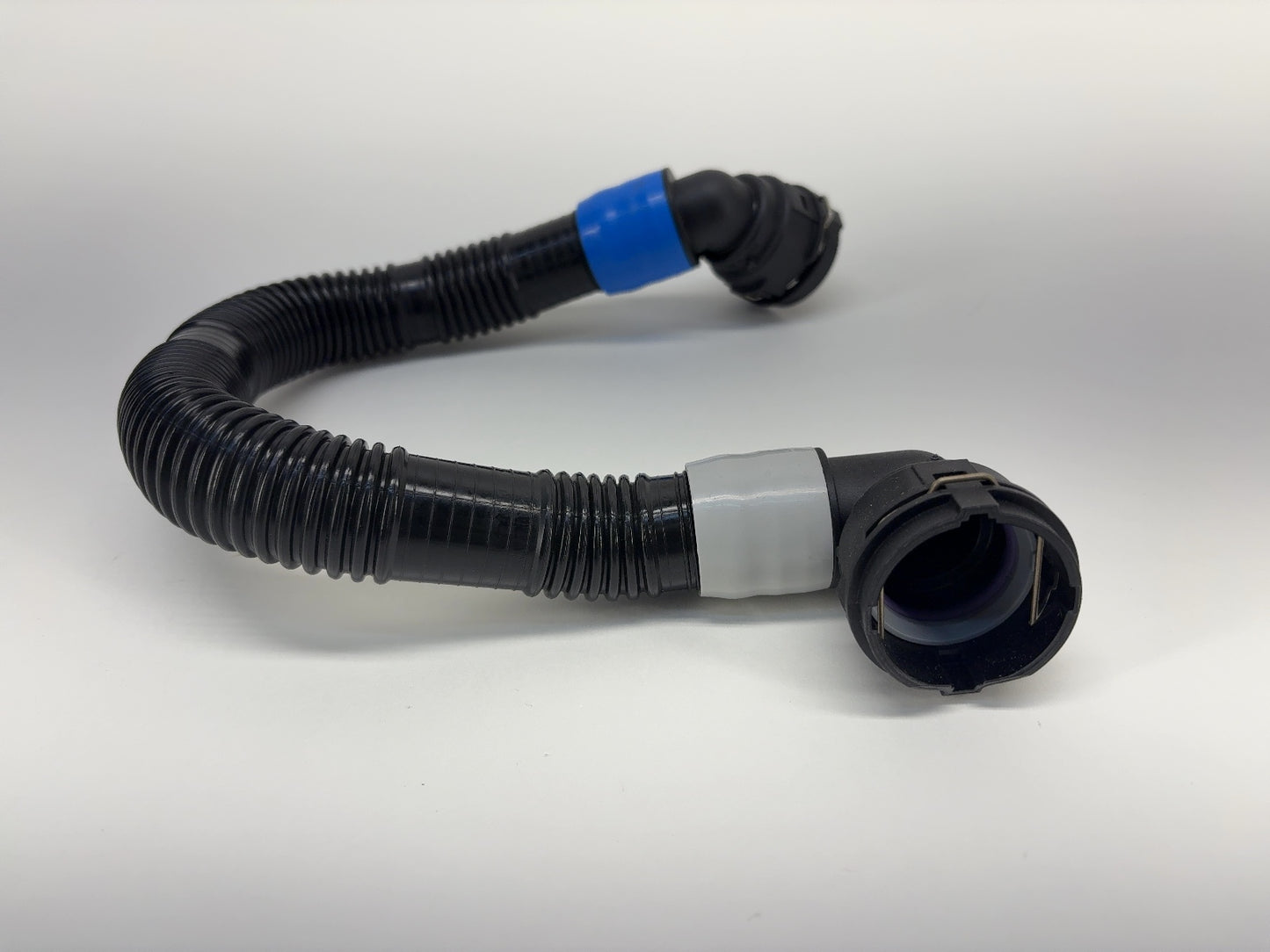 2025 Tesla Model X Radiator To Battery Inlet Hose 1585716-00-C