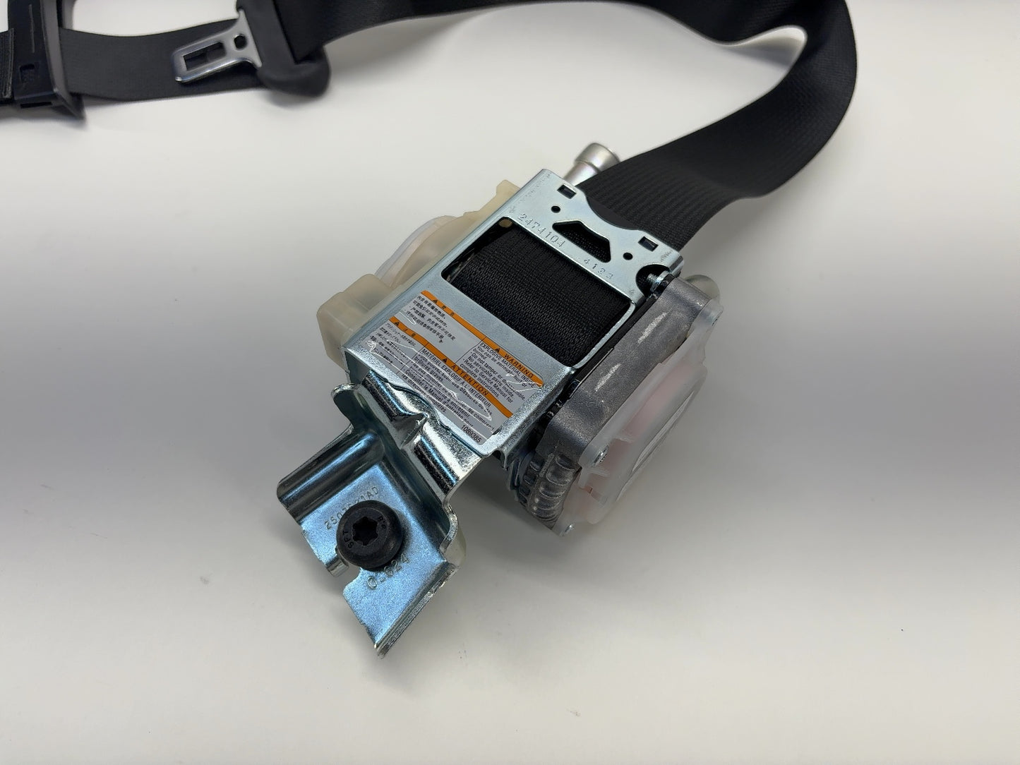2025 Tesla Model X Front Left Seatbelt 1036747-05-J