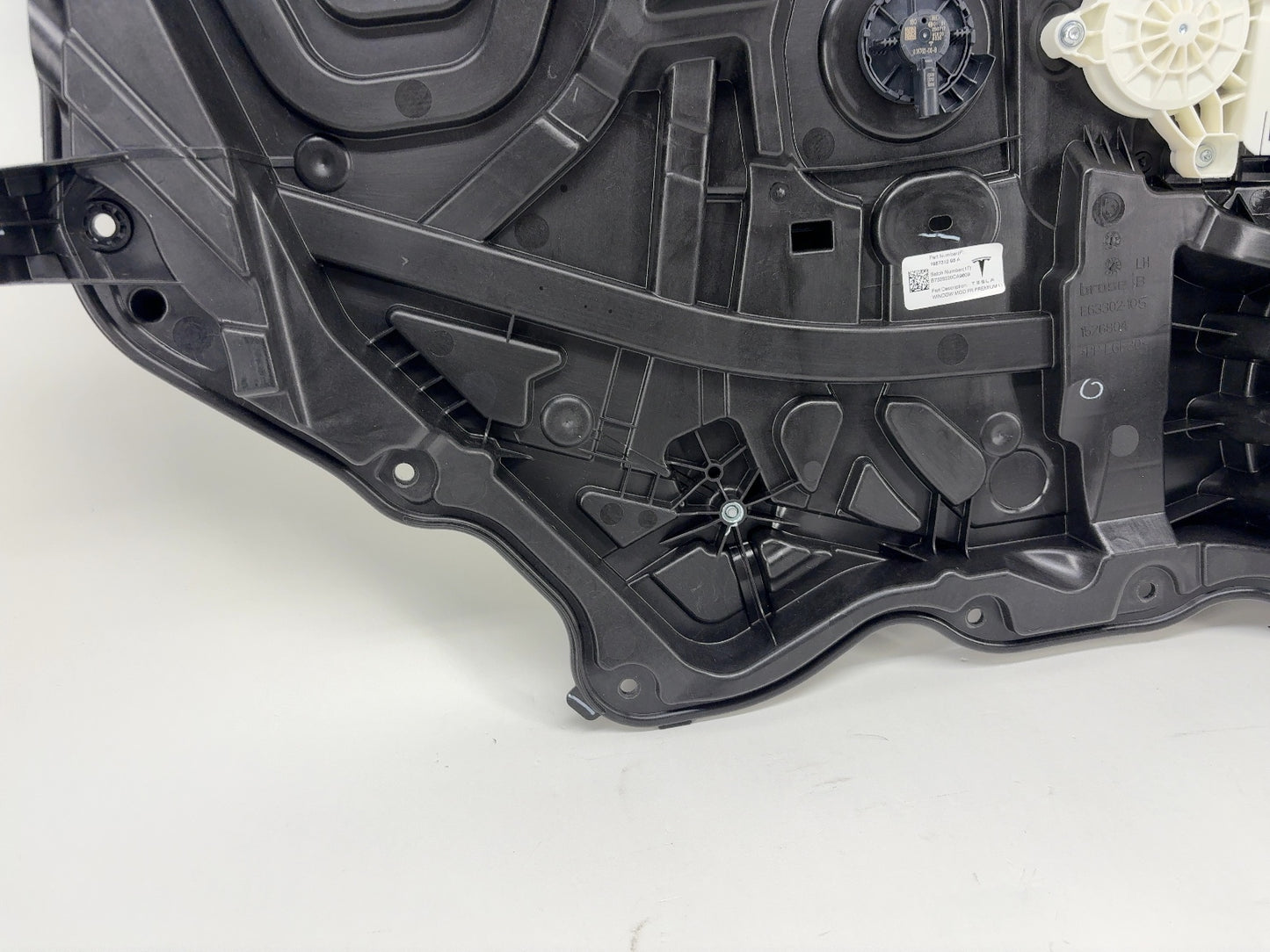 2026 Tesla Model Y Juniper Front Left Window Regulator Complete 2005484-02-A