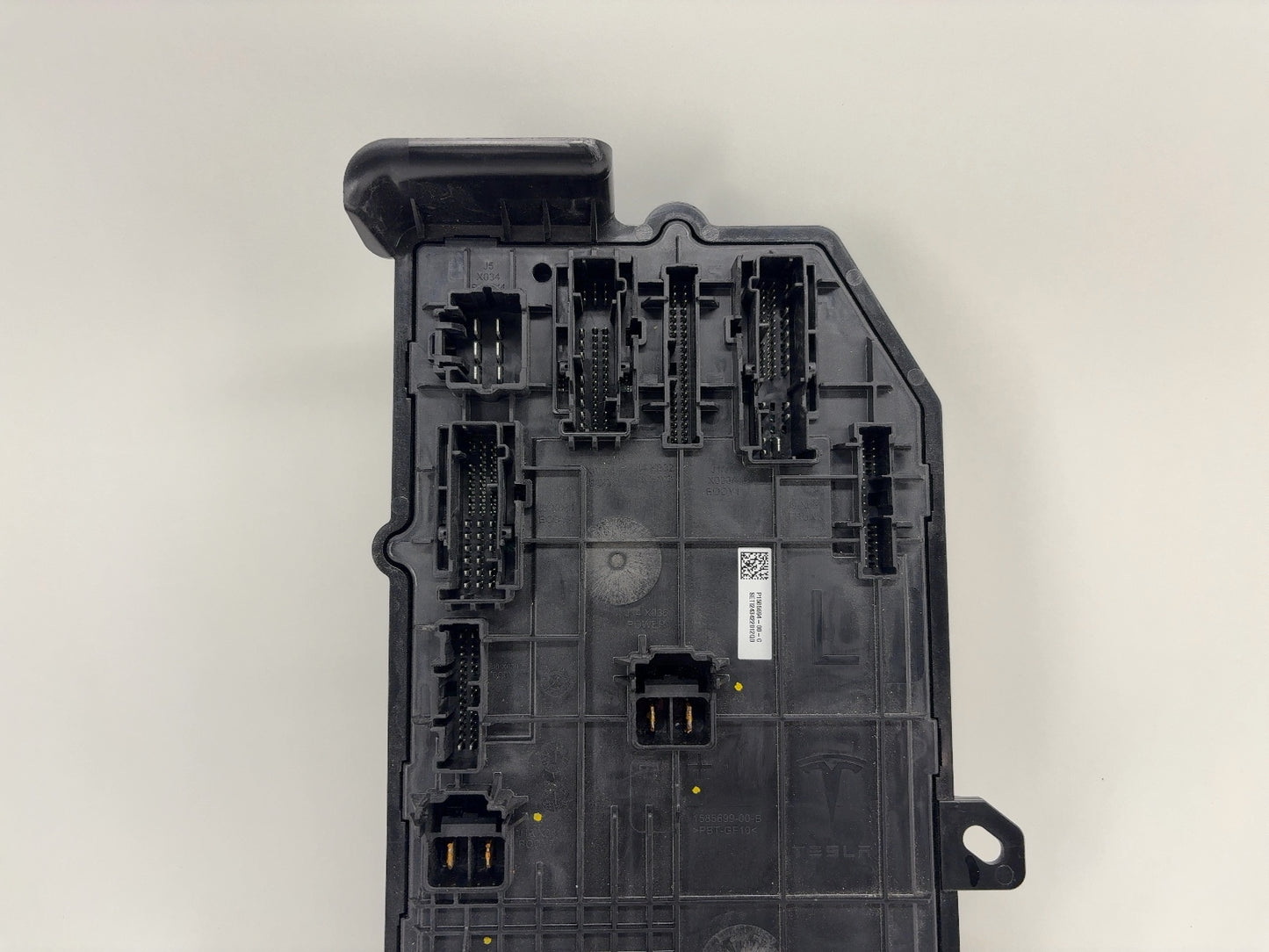 2025 Tesla Model X Vc Left Controller 1585694-00-C