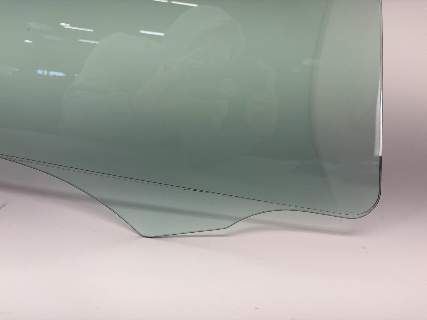 2023-2026 Tesla Model Y Front Right Door Glass Laminated 1906069-00-A